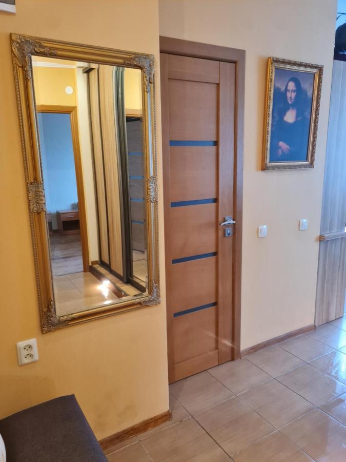 Ziemielu Mols Apartaments/Pirma Linija Pie Juras Liepaja Exterior photo